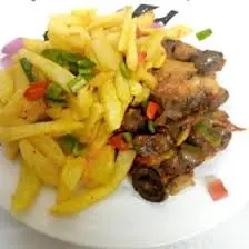 FRICASSE DE BAR BASQUAISE